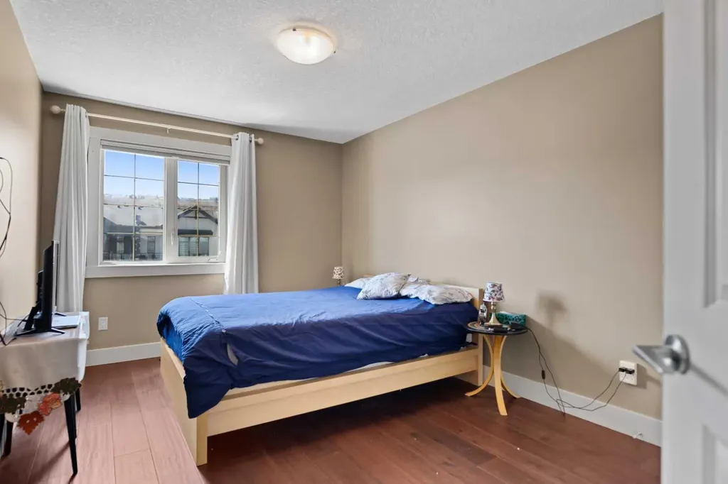 4410 17 Avenue NW Calgary AB T3B 0N8