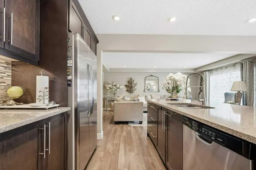 148 Viewpointe Terrace Chestermere AB T1X 0P9