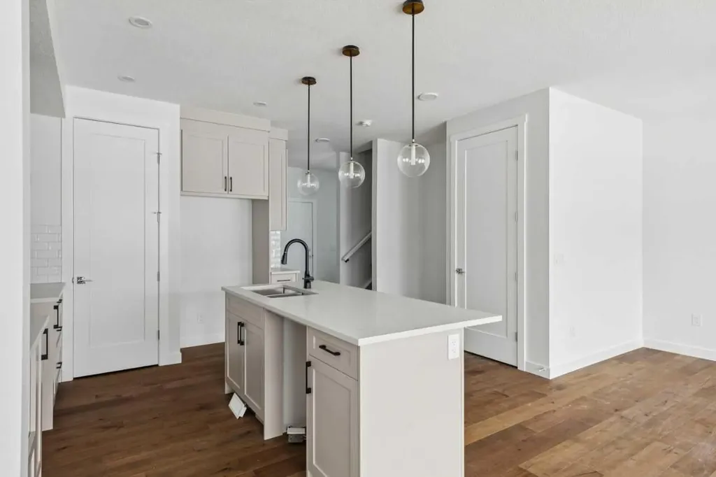 27 Linden Place Rural Red Deer County AB T4E 3C4