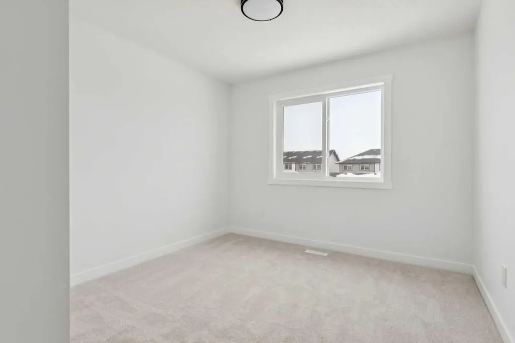 27 Linden Place Rural Red Deer County AB T4E 3C4
