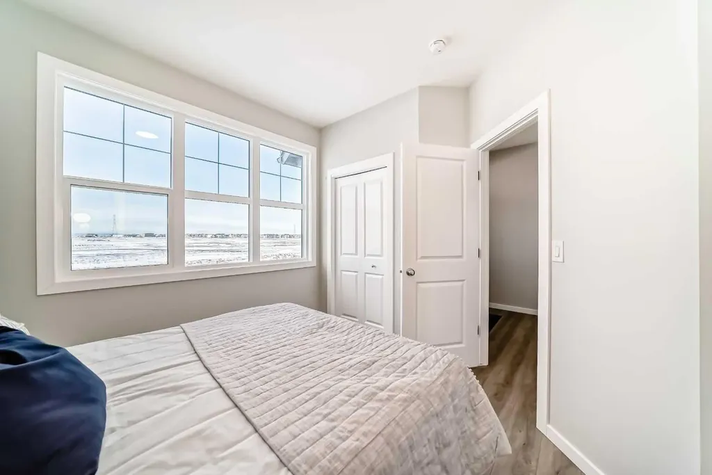 680 Lewisburg Place NE Calgary AB T3P 3A1