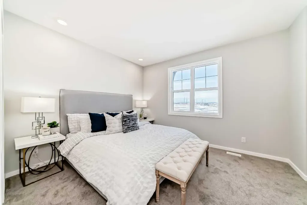 680 Lewisburg Place NE Calgary AB T3P 3A1
