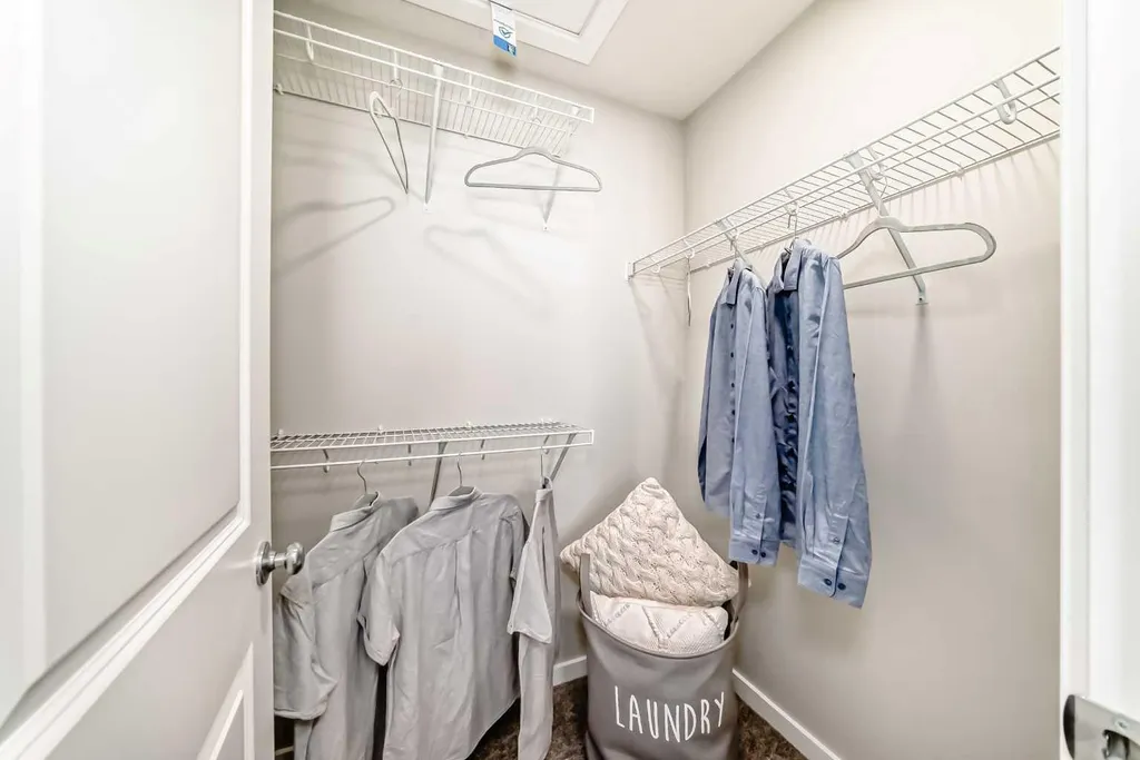 680 Lewisburg Place NE Calgary AB T3P 3A1
