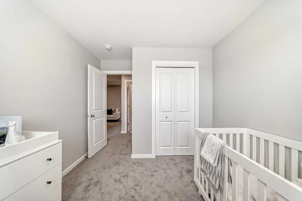 680 Lewisburg Place NE Calgary AB T3P 3A1