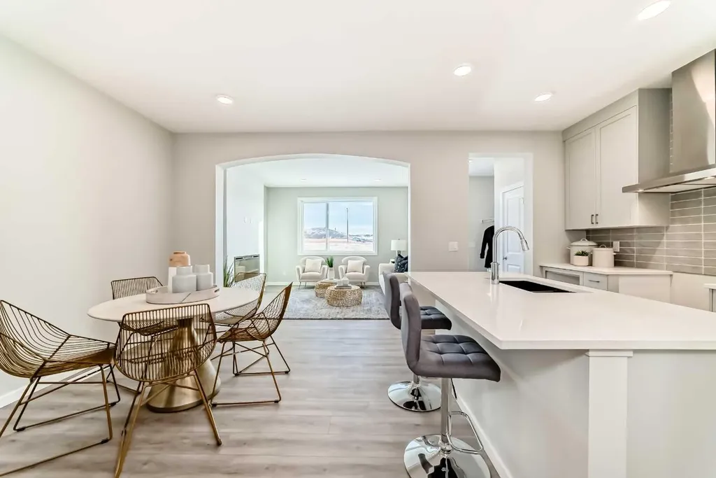 680 Lewisburg Place NE Calgary AB T3P 3A1