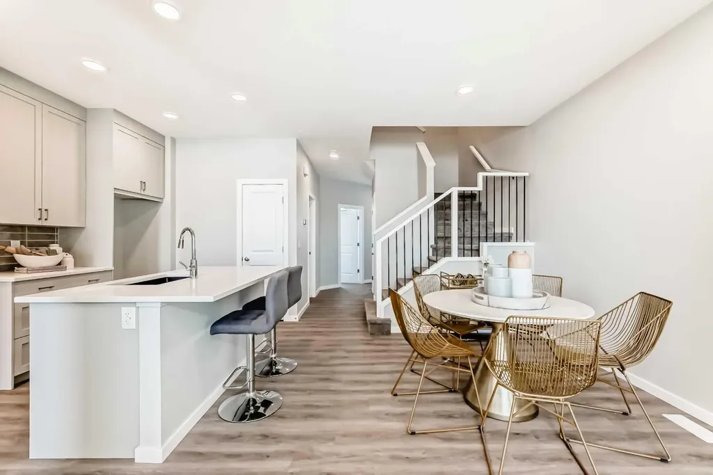 680 Lewisburg Place NE Calgary AB T3P 3A1