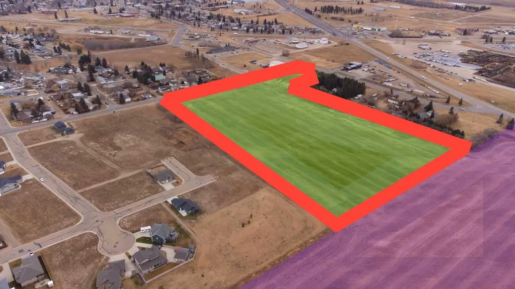 6302 48 Avenue Ponoka AB T4J 1V5