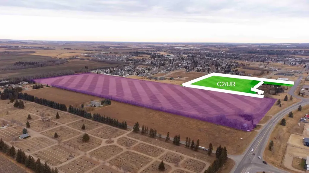 6302 48 Avenue Ponoka AB T4J 1V5