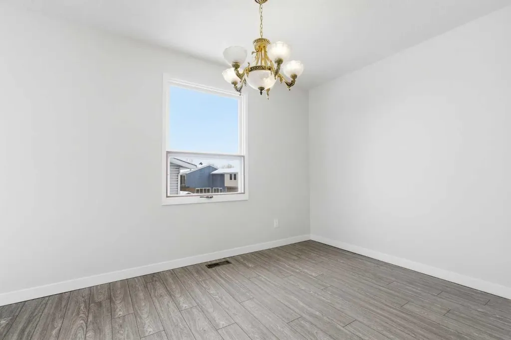 32 Fonda Mews SE Calgary AB T2A5S5