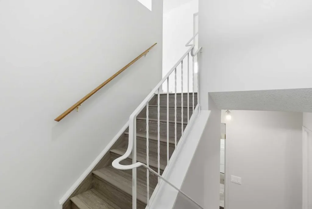 32 Fonda Mews SE Calgary AB T2A5S5