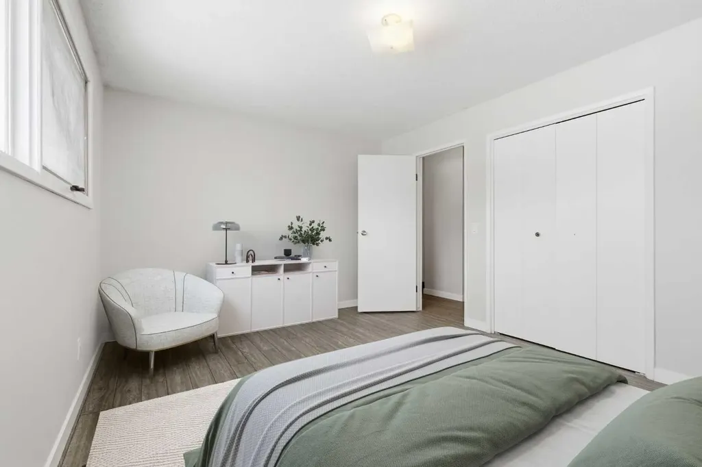 32 Fonda Mews SE Calgary AB T2A5S5