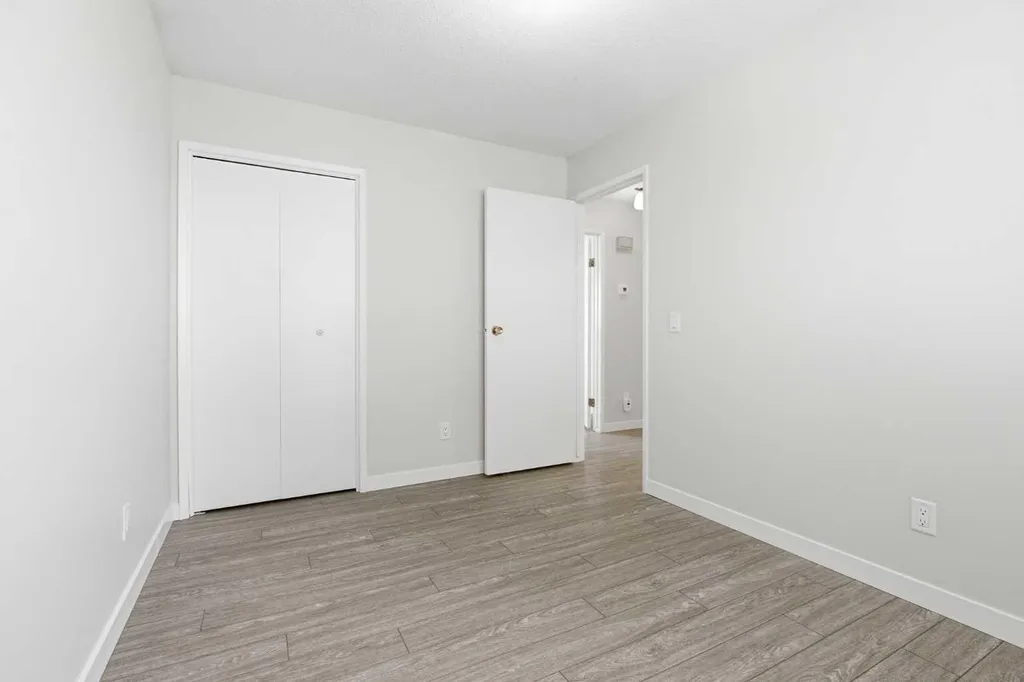 32 Fonda Mews SE Calgary AB T2A5S5