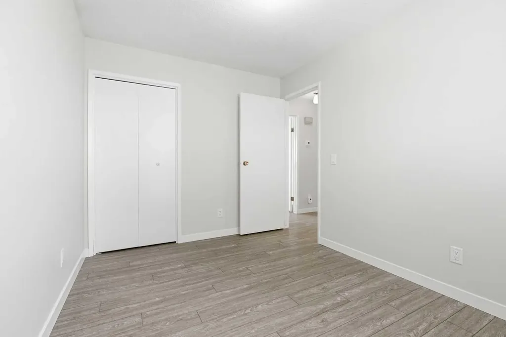 32 Fonda Mews SE Calgary AB T2A5S5