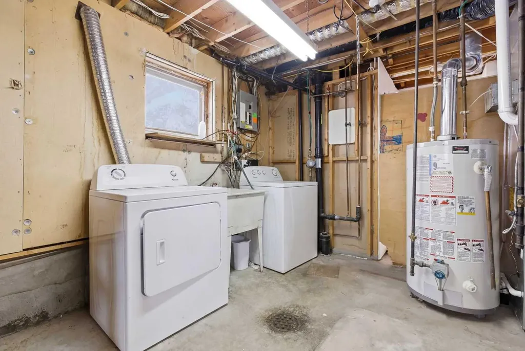 32 Fonda Mews SE Calgary AB T2A5S5
