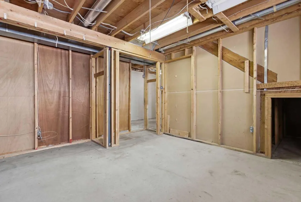 32 Fonda Mews SE Calgary AB T2A5S5