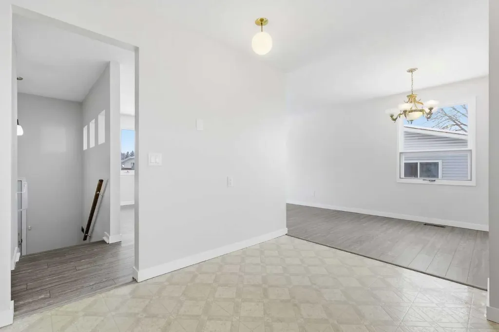 32 Fonda Mews SE Calgary AB T2A5S5