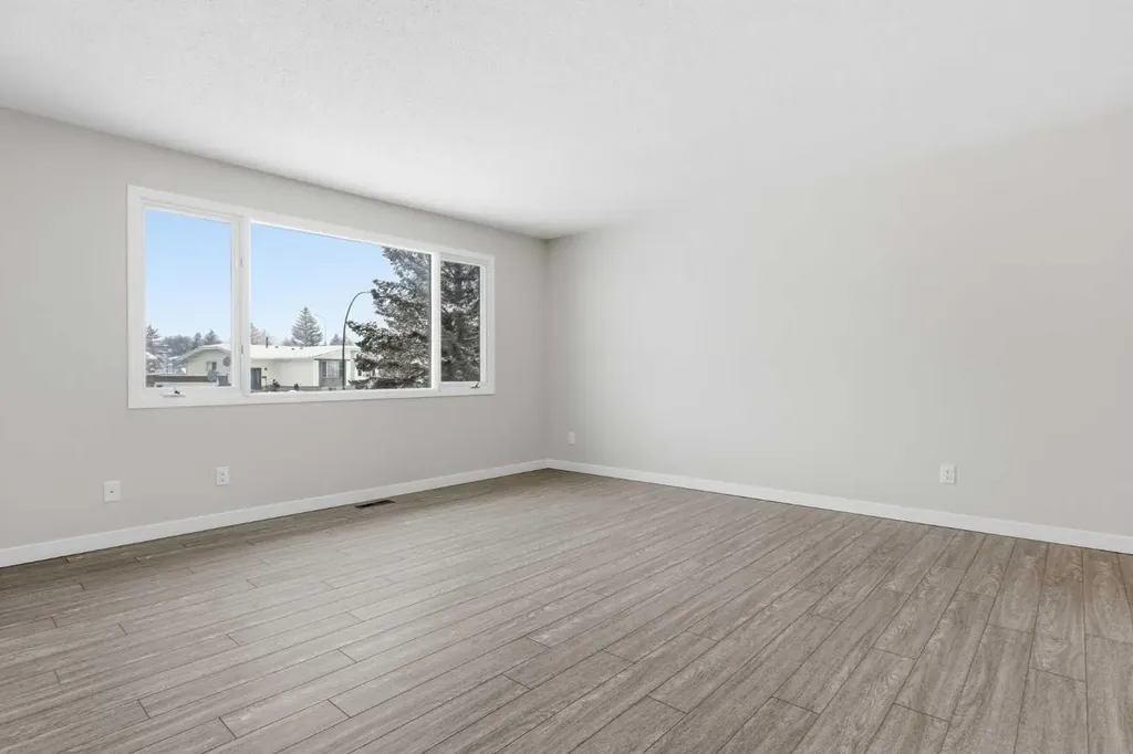 32 Fonda Mews SE Calgary AB T2A5S5