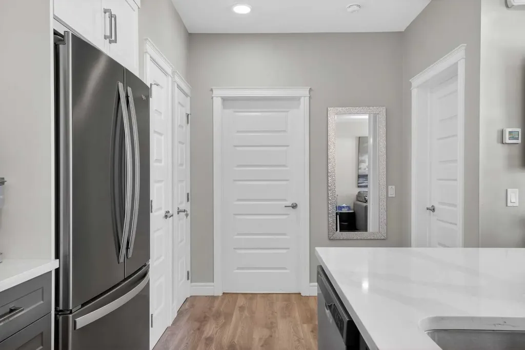 19613 45 Street SE Calgary AB T3M 3A7