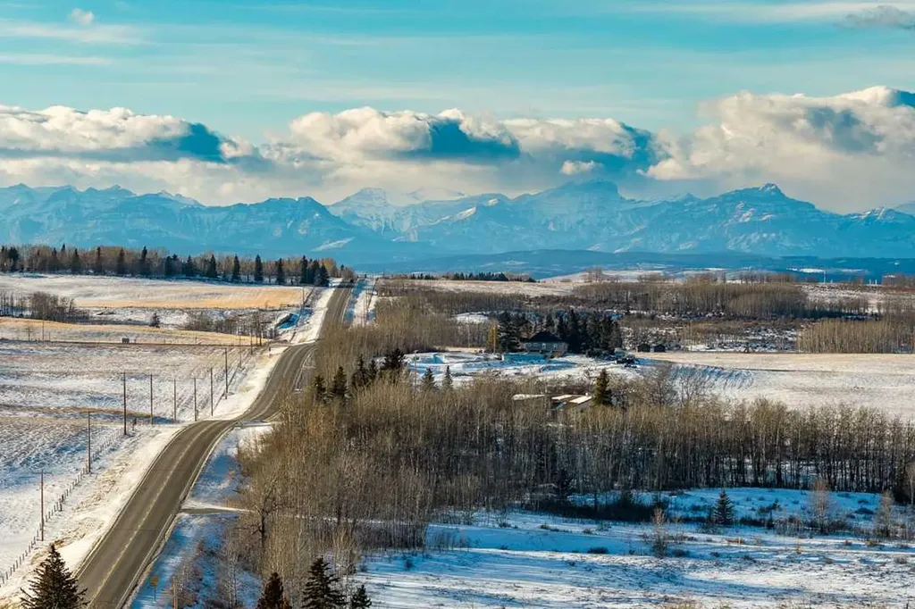 262076 Range Road 33 Rural Rocky View County AB T4C 0G6