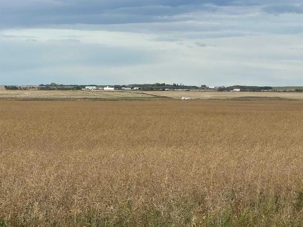 SW 14 31 27 W4 Rural Mountain View County AB T0M 1X0