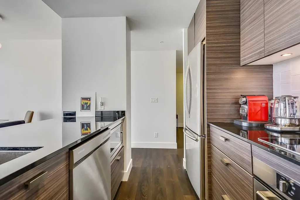 1500 7 Street SW Calgary AB T2R 1A7