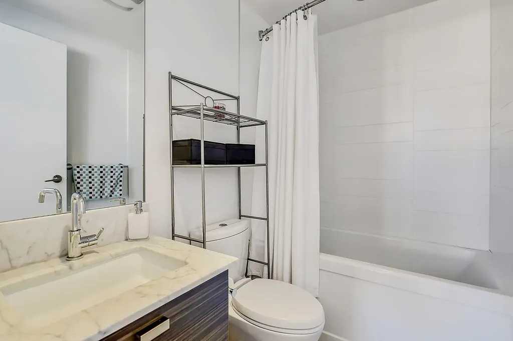 1500 7 Street SW Calgary AB T2R 1A7