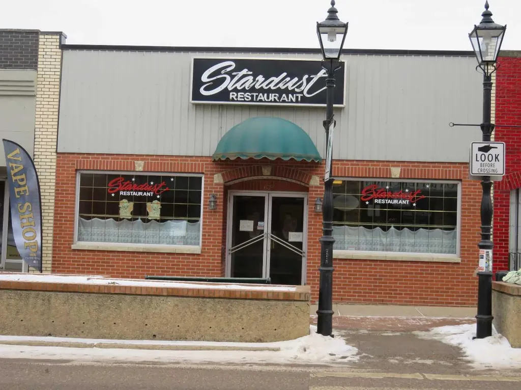 639 3 Street SE Medicine Hat AB T1A0H4