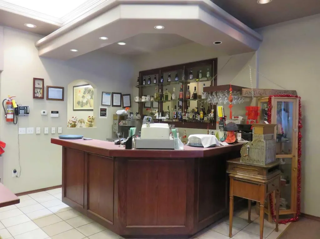639 3 Street SE Medicine Hat AB T1A0H4