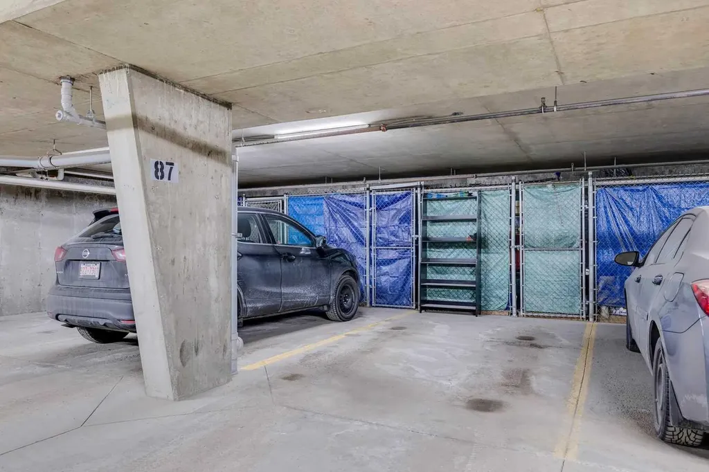 2022 Canyon Meadows Drive SE Calgary AB T2J 7H1