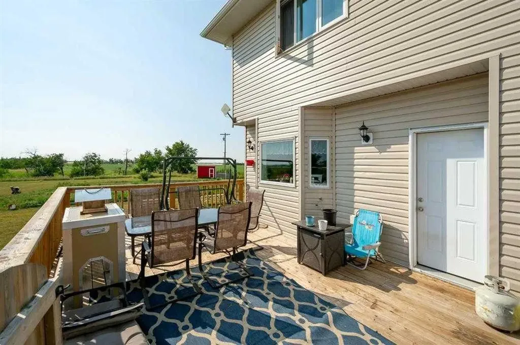 27138 Highway 27 Rural Mountain View County AB T4H 4A8