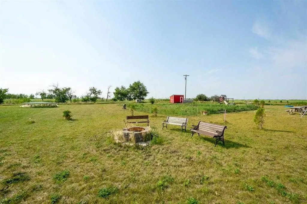 27138 Highway 27 Rural Mountain View County AB T4H 4A8