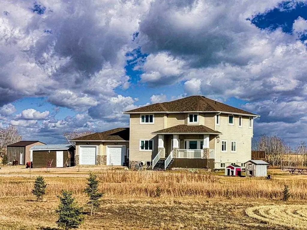 27138 Highway 27 Rural Mountain View County AB T4H 4A8