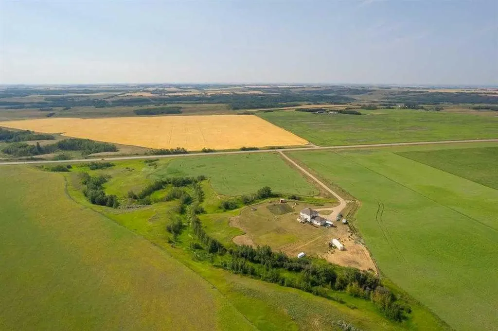 27138 Highway 27 Rural Mountain View County AB T4H 4A8