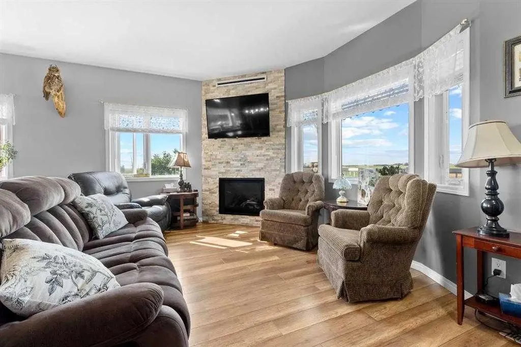 27138 Highway 27 Rural Mountain View County AB T4H 4A8