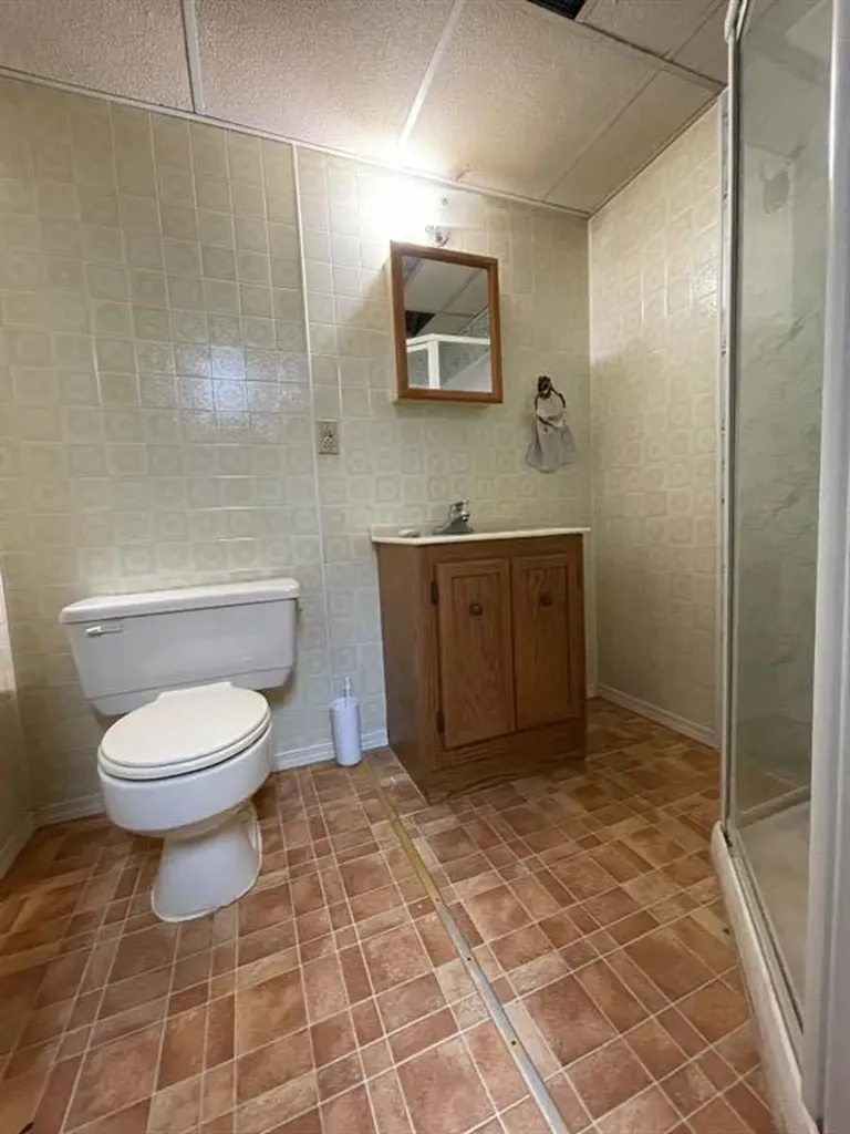 5804 48th Street High Prairie AB T0G 1E0