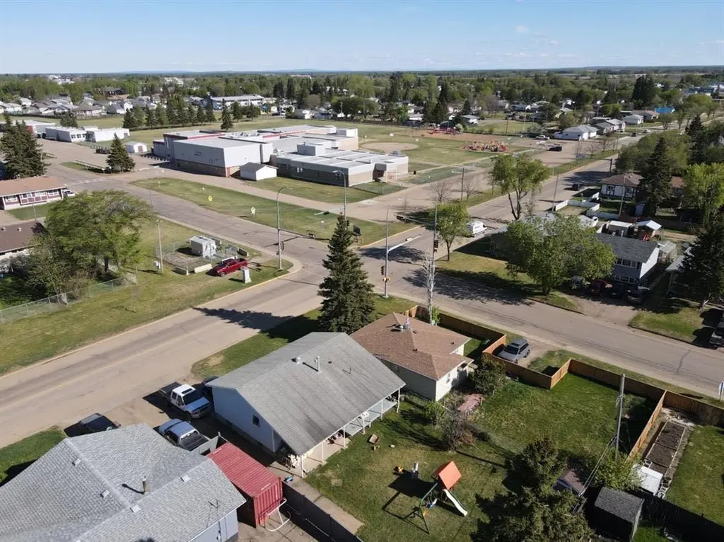 5804 48th Street High Prairie AB T0G 1E0