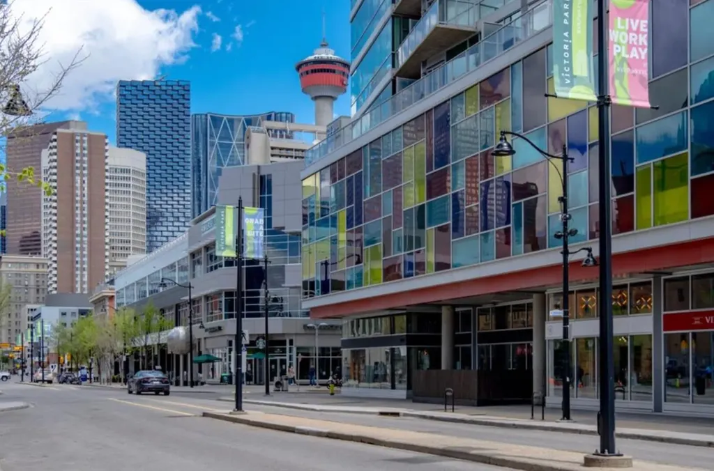 135 13 Avenue SW Calgary AB T2R 0W8