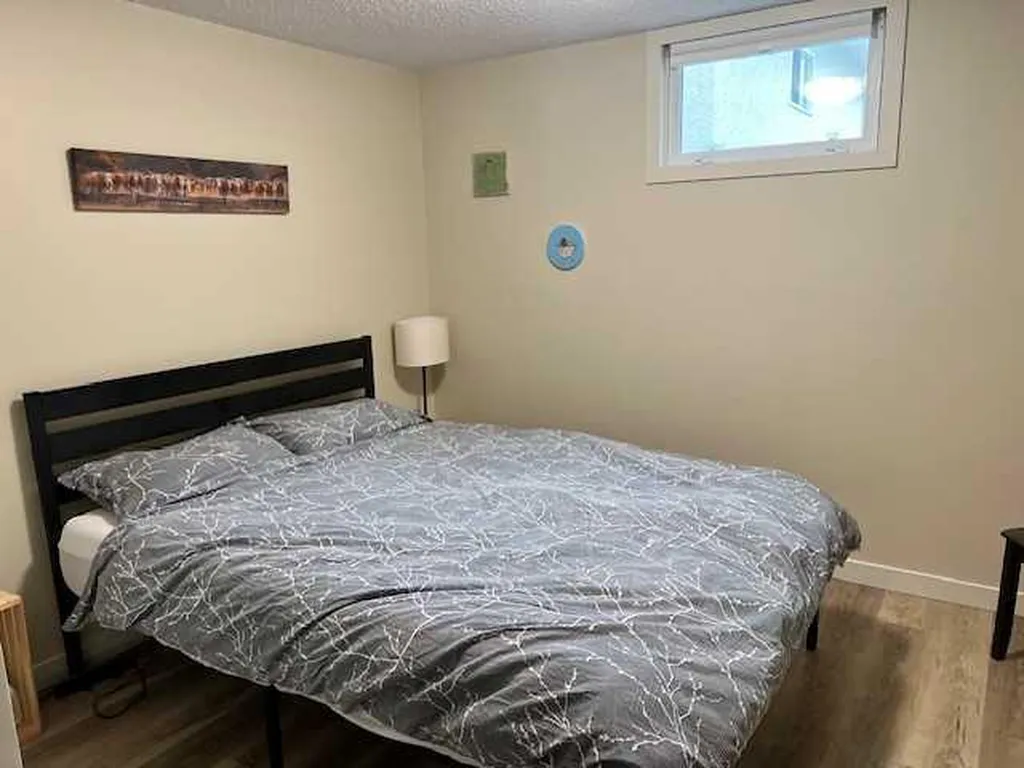 1105 And 1107 11 Street S Lethbridge AB T1K1P7