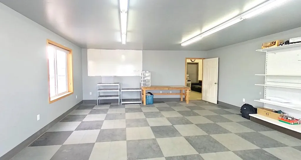 5222 44 Street Rocky Mountain House AB T4T 1V4