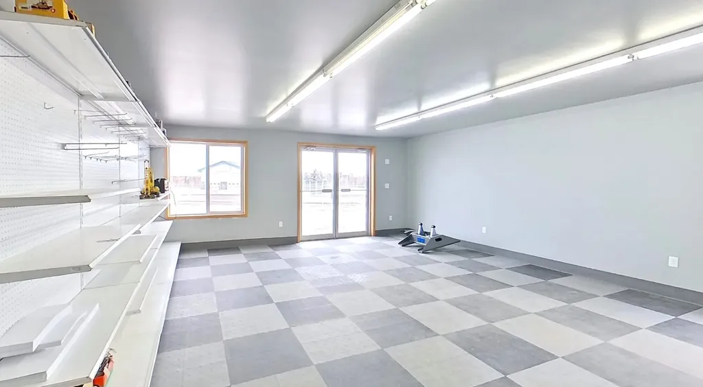 5222 44 Street Rocky Mountain House AB T4T 1V4