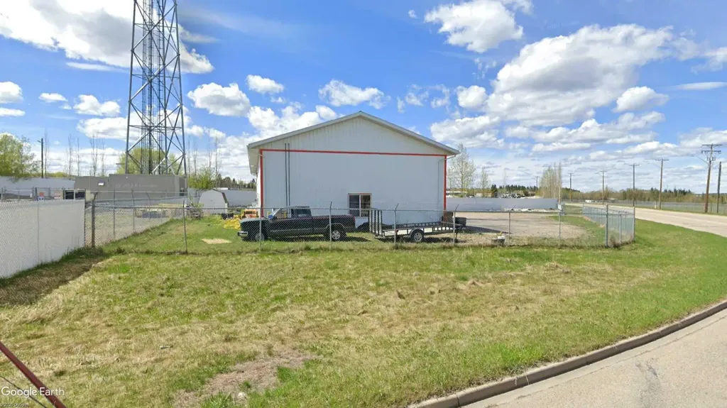 5222 44 Street Rocky Mountain House AB T4T 1V4