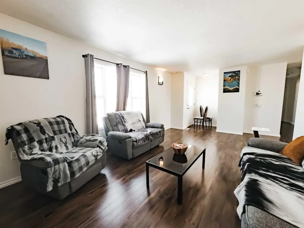 10209 105 Avenue La Crete AB T0H2H0