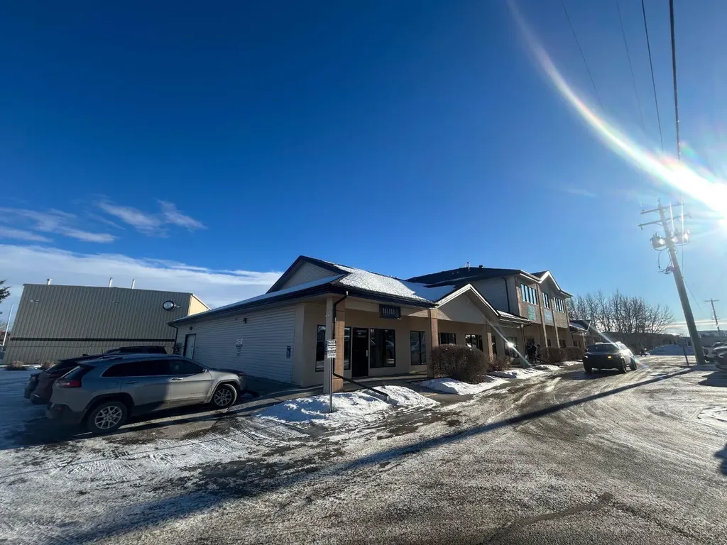 14 Crystalridge Drive Okotoks AB T1S 2C3