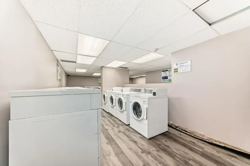 4944 Dalton Drive NW Calgary AB T3A 2E6
