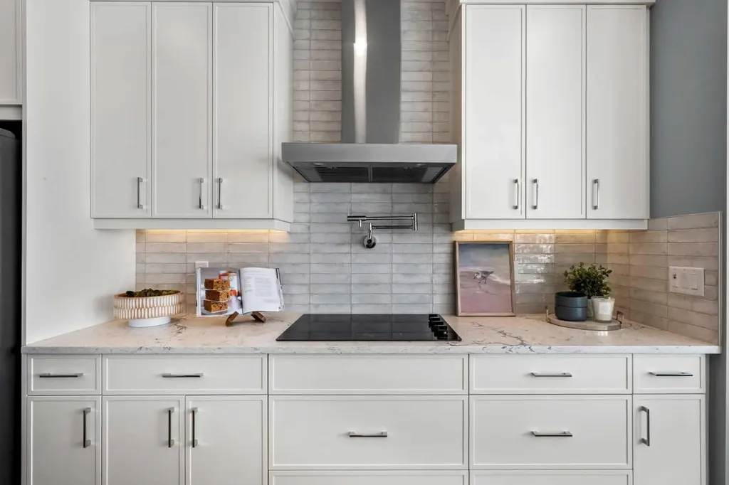 207 Huxland Path NE Calgary AB T2A 5Z9