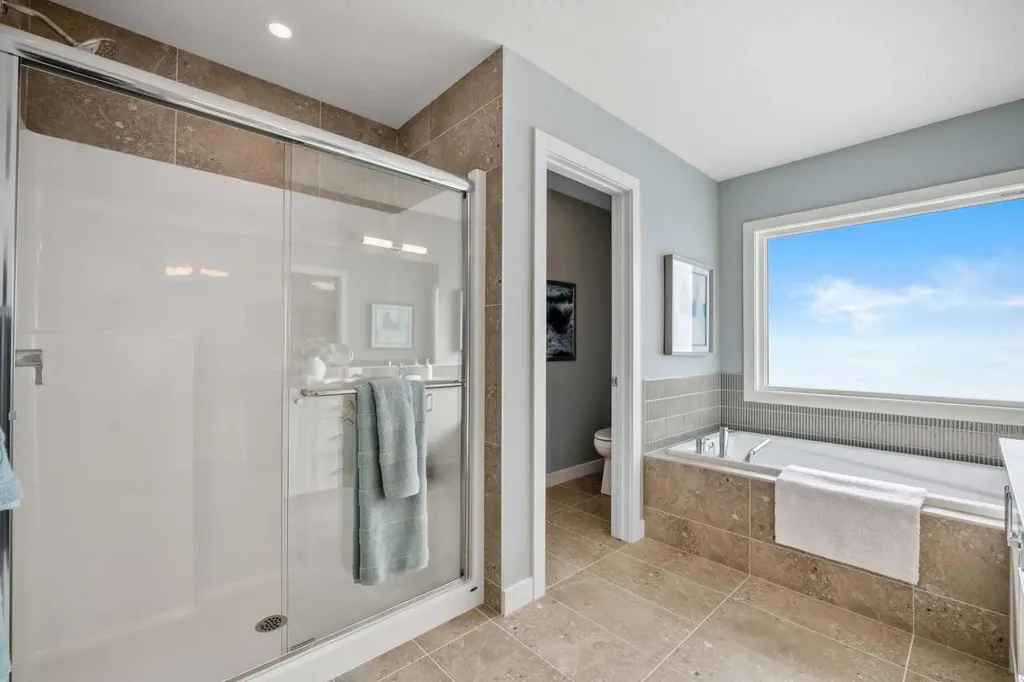 207 Huxland Path NE Calgary AB T2A 5Z9