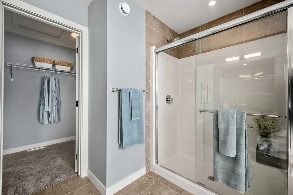 207 Huxland Path NE Calgary AB T2A 5Z9