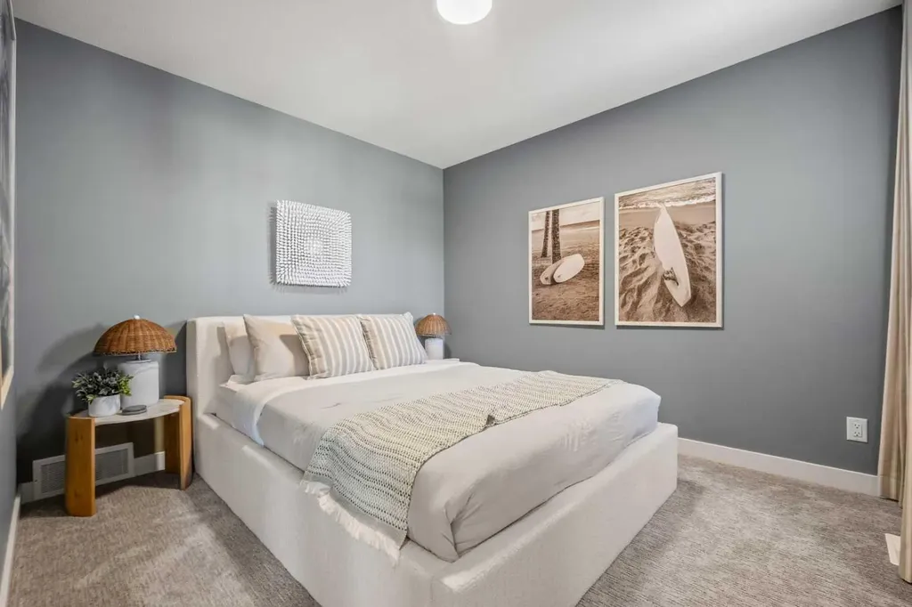 207 Huxland Path NE Calgary AB T2A 5Z9
