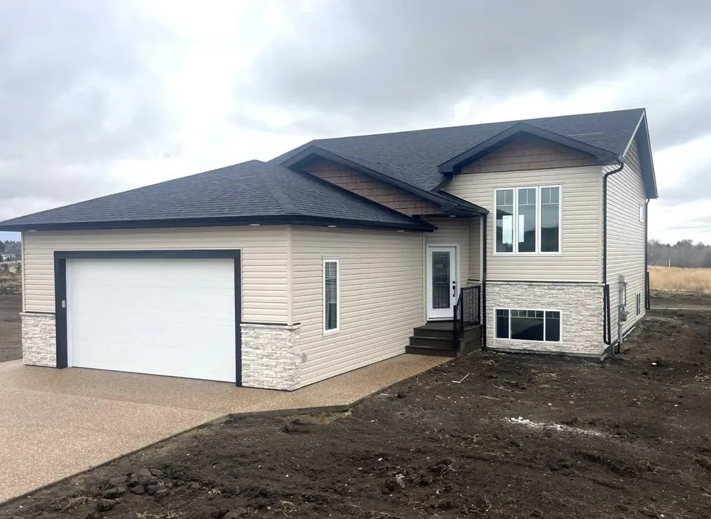 5737 55 Avenue Camrose AB T4V5B9