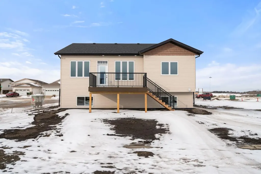 5737 55 Avenue Camrose AB T4V5B9